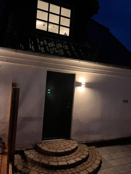 Stor Rummelig Lejlighed Med Egen P-Plads Kolding Buitenkant foto